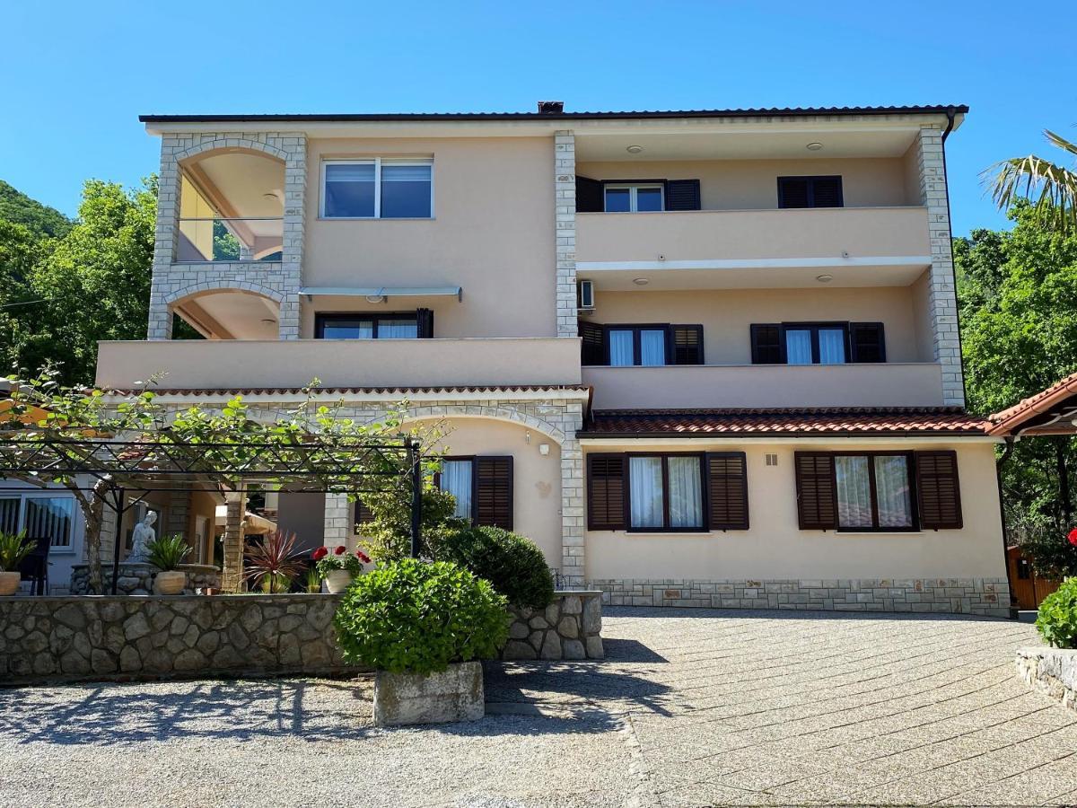 Guest House Deskovic Mošćenička Draga Eksteriør bilde