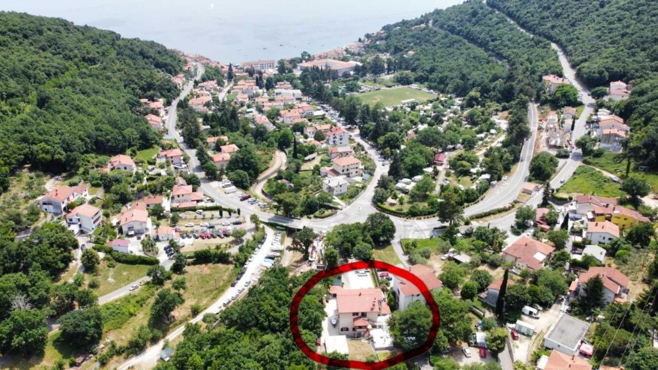 Guest House Deskovic Mošćenička Draga Eksteriør bilde