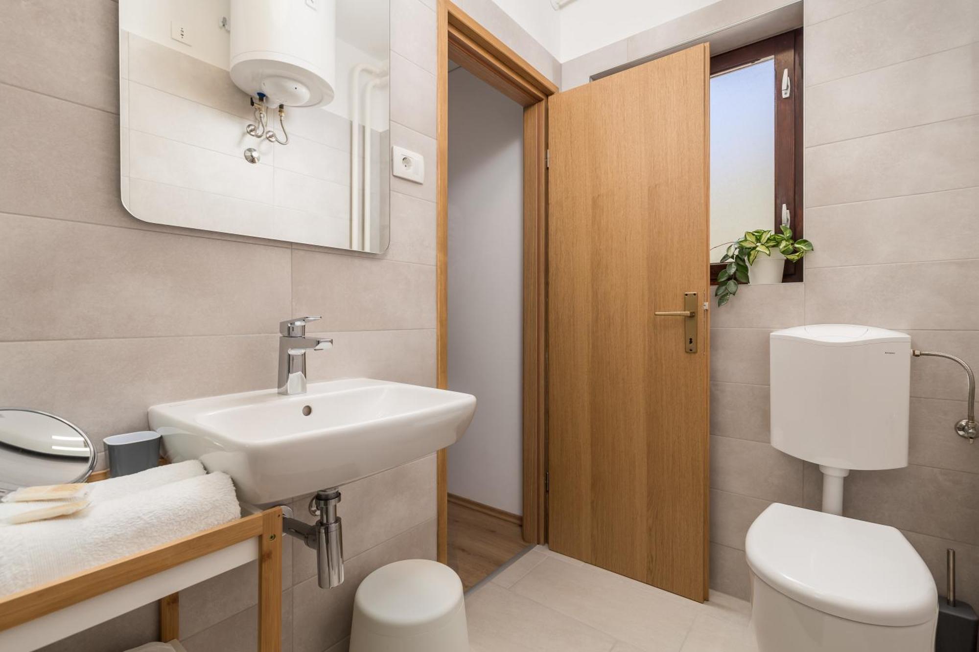 Guest House Deskovic Mošćenička Draga Rom bilde