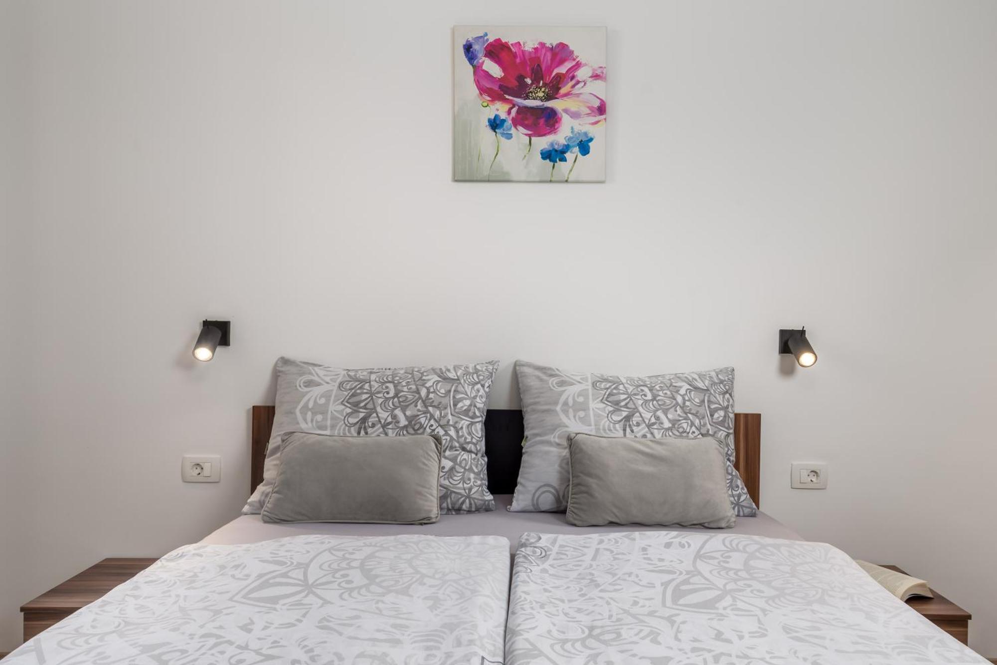 Guest House Deskovic Mošćenička Draga Rom bilde