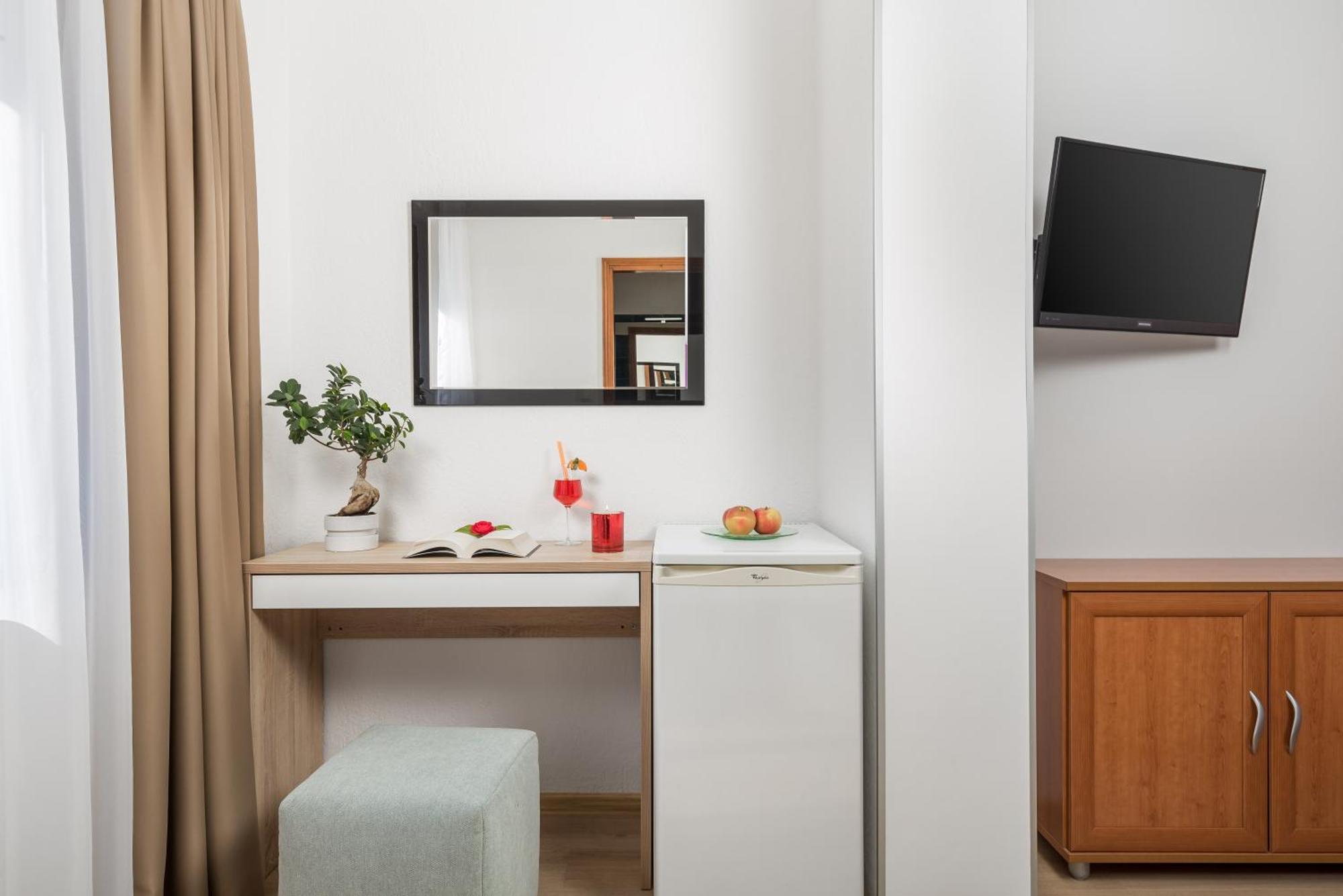 Guest House Deskovic Mošćenička Draga Rom bilde