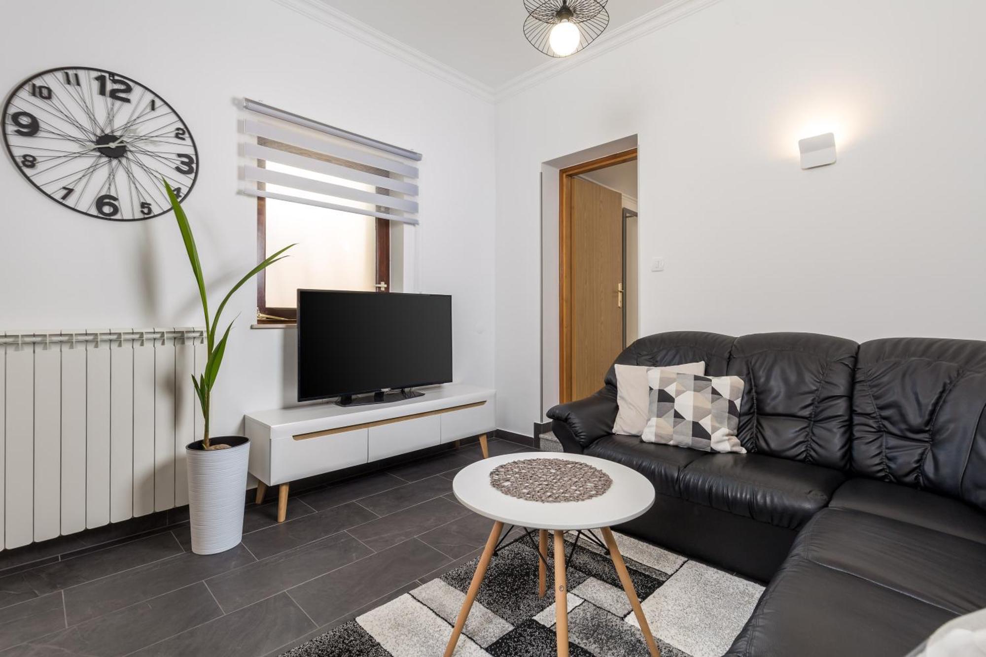 Guest House Deskovic Mošćenička Draga Rom bilde
